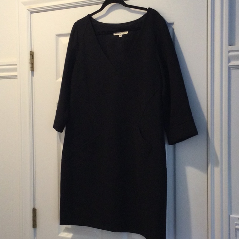 Trina Turk three-quarter length sleeve structured mini dress with pockets